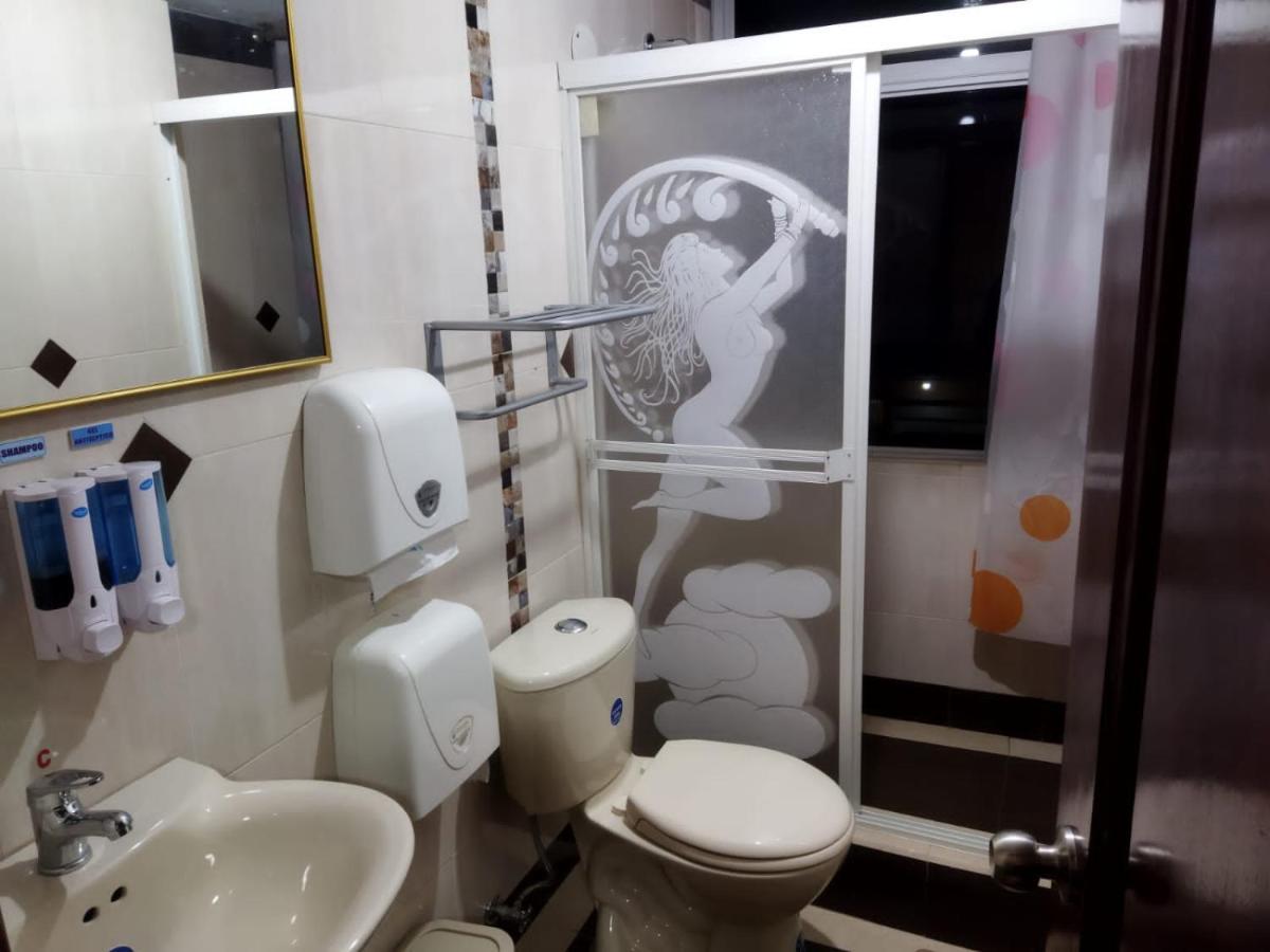 Hotel Velanez Suite ริโอบัมบา ภายนอก รูปภาพ